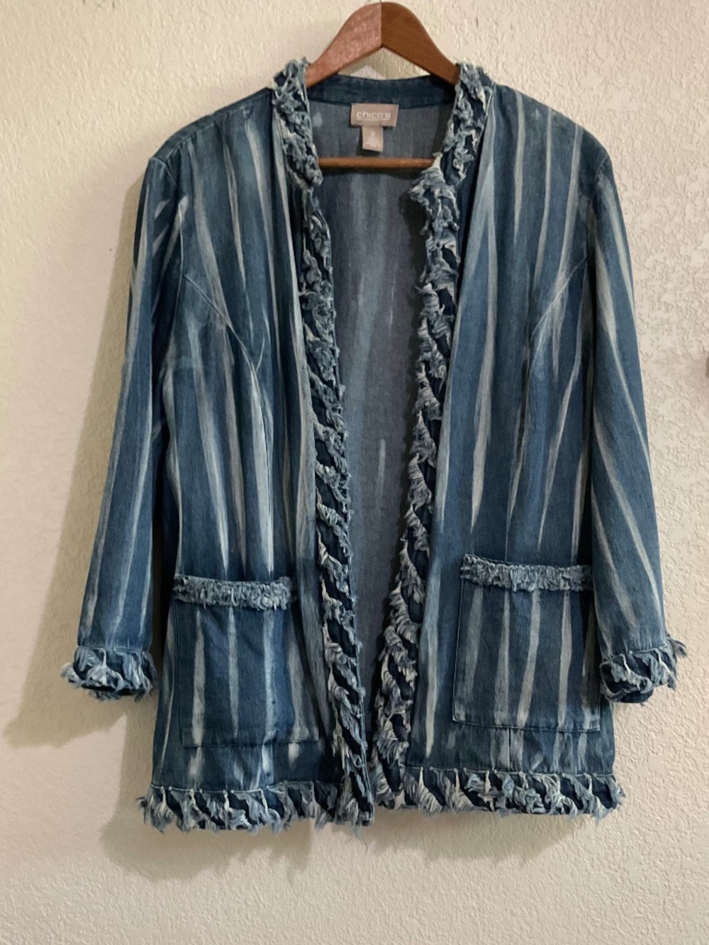 This Chico's elevated open-front,jacket in dark & light denim 100% cotton NWOT - Picture 2 of 7